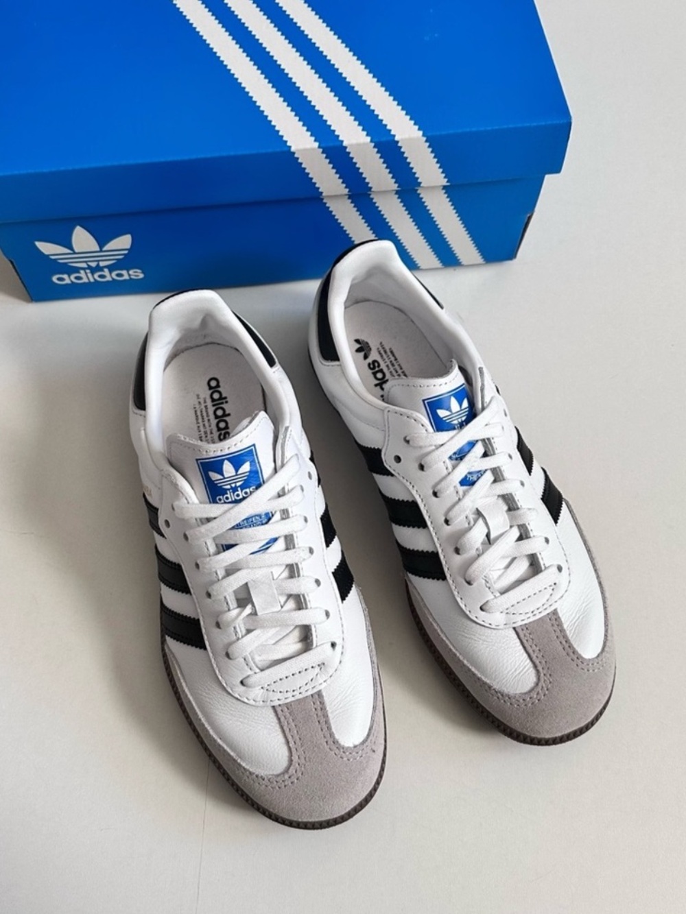 Adidas Samba Cloud White Sneakers Size 5.5 \ kids 4